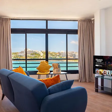 Sunny House With Jacuzzi - Steps From The Sea Appartement